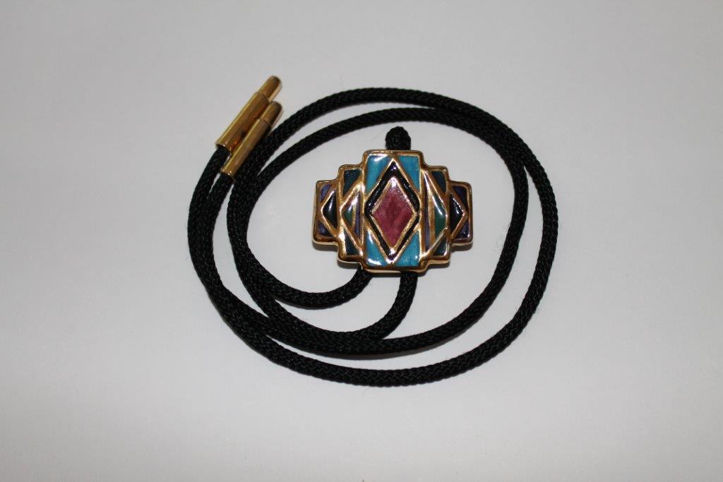 Bolo tie